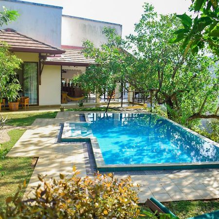 Aqua Dunhinda Villa Kandy Extérieur photo