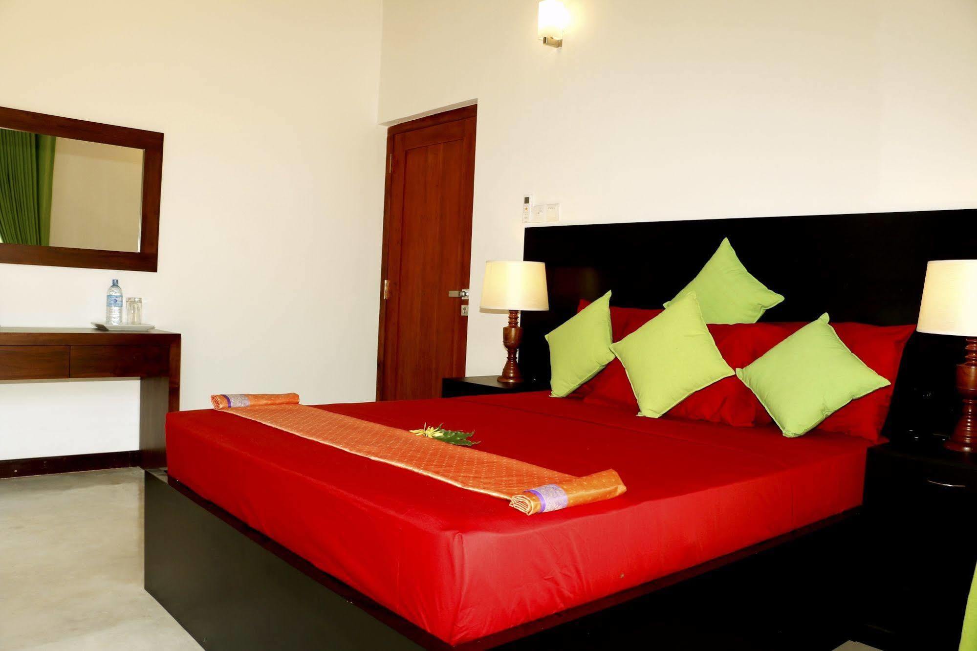 Aqua Dunhinda Villa Kandy Extérieur photo